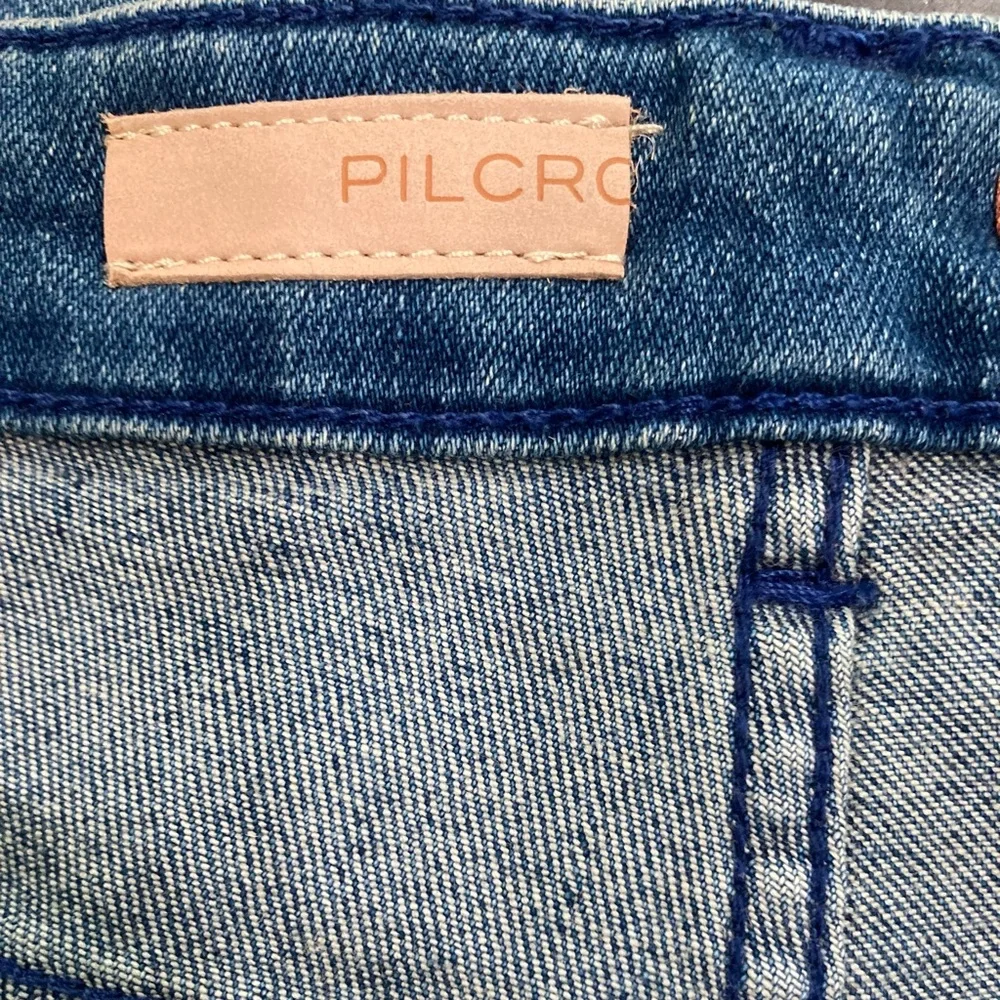 New nwt Pilcro Icon Anthropologie High Rise Distressed Blue Jeans - Picture 14 of 16